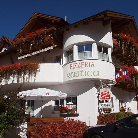 Apart Rustica Kaunertal Exterior photo