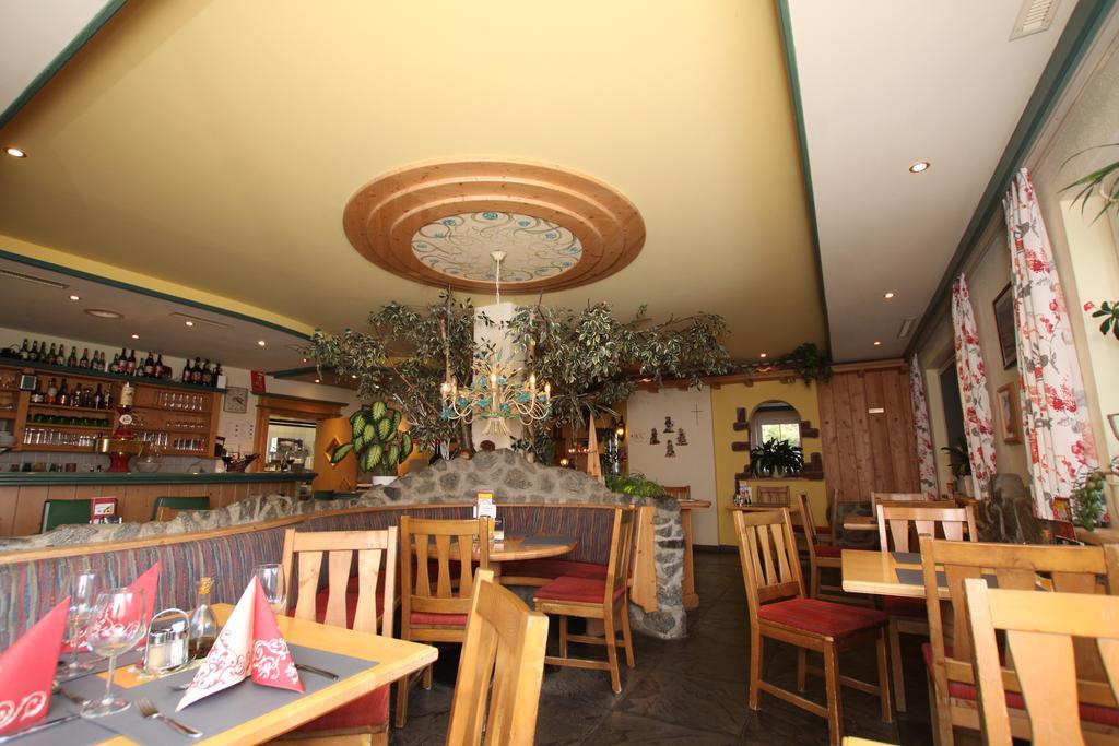 Apart Rustica Kaunertal Exterior photo