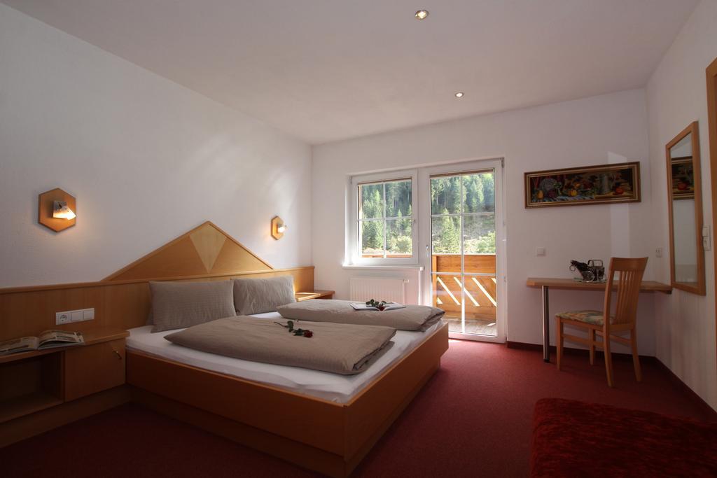 Apart Rustica Kaunertal Exterior photo